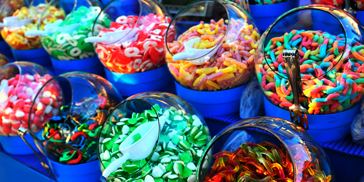 14 Best Candy Buffet Ideas for Your Next Big Event